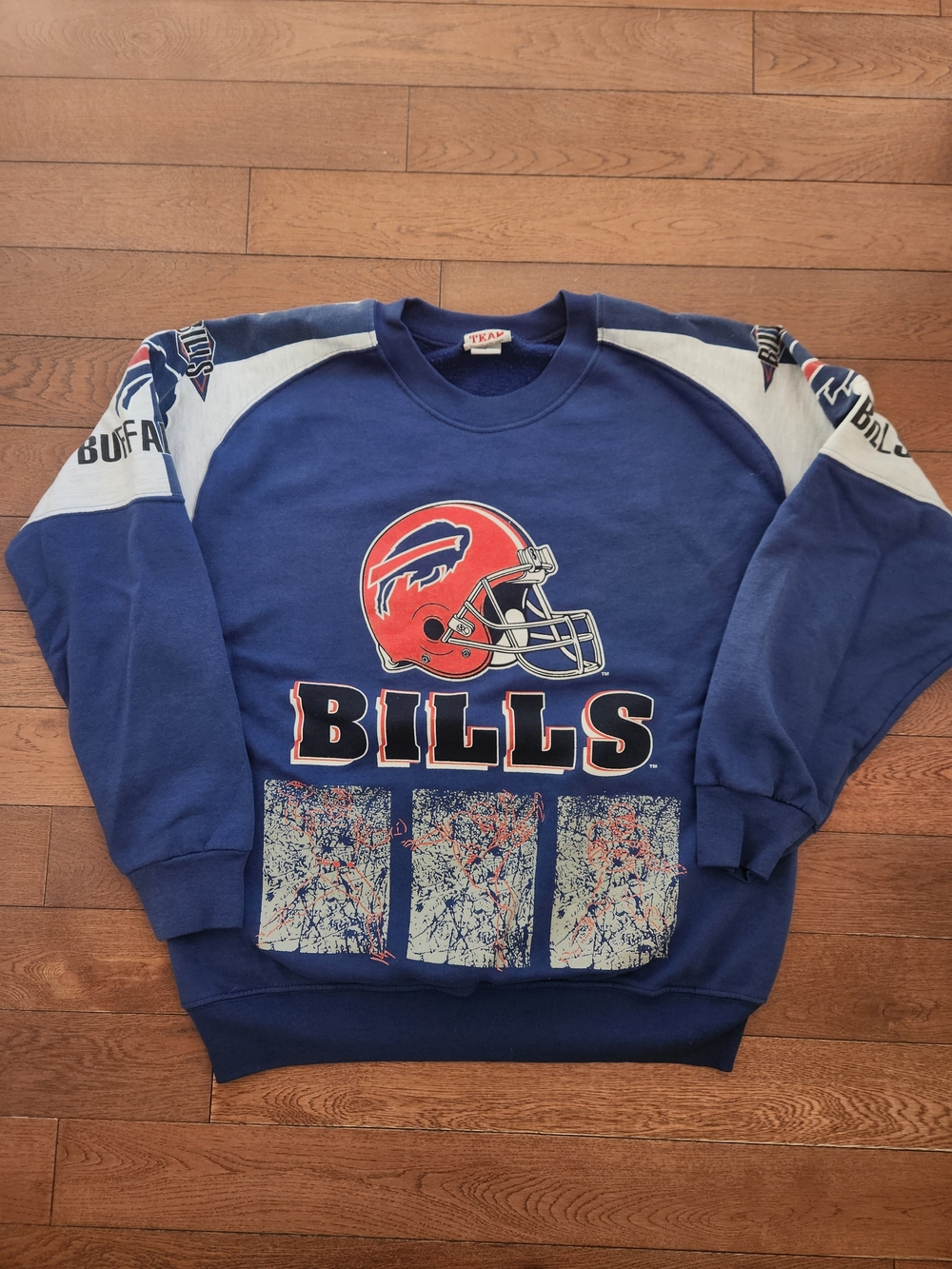 Vintage NFL Buffalo Bills Navy Blue Graphic Crewneck Sweatshirt - Medium/Large